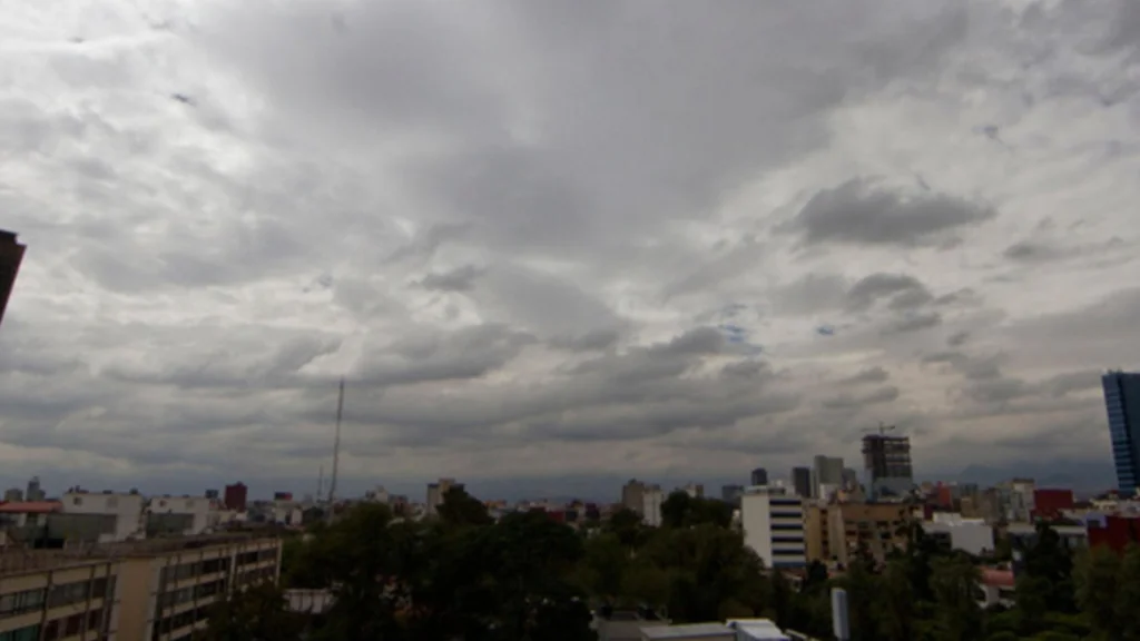 El Instituto Nacional de Meteorología e Hidrología alertó que la onda tropical N.° 29 se encuentra sobre el oriente de Venezuela